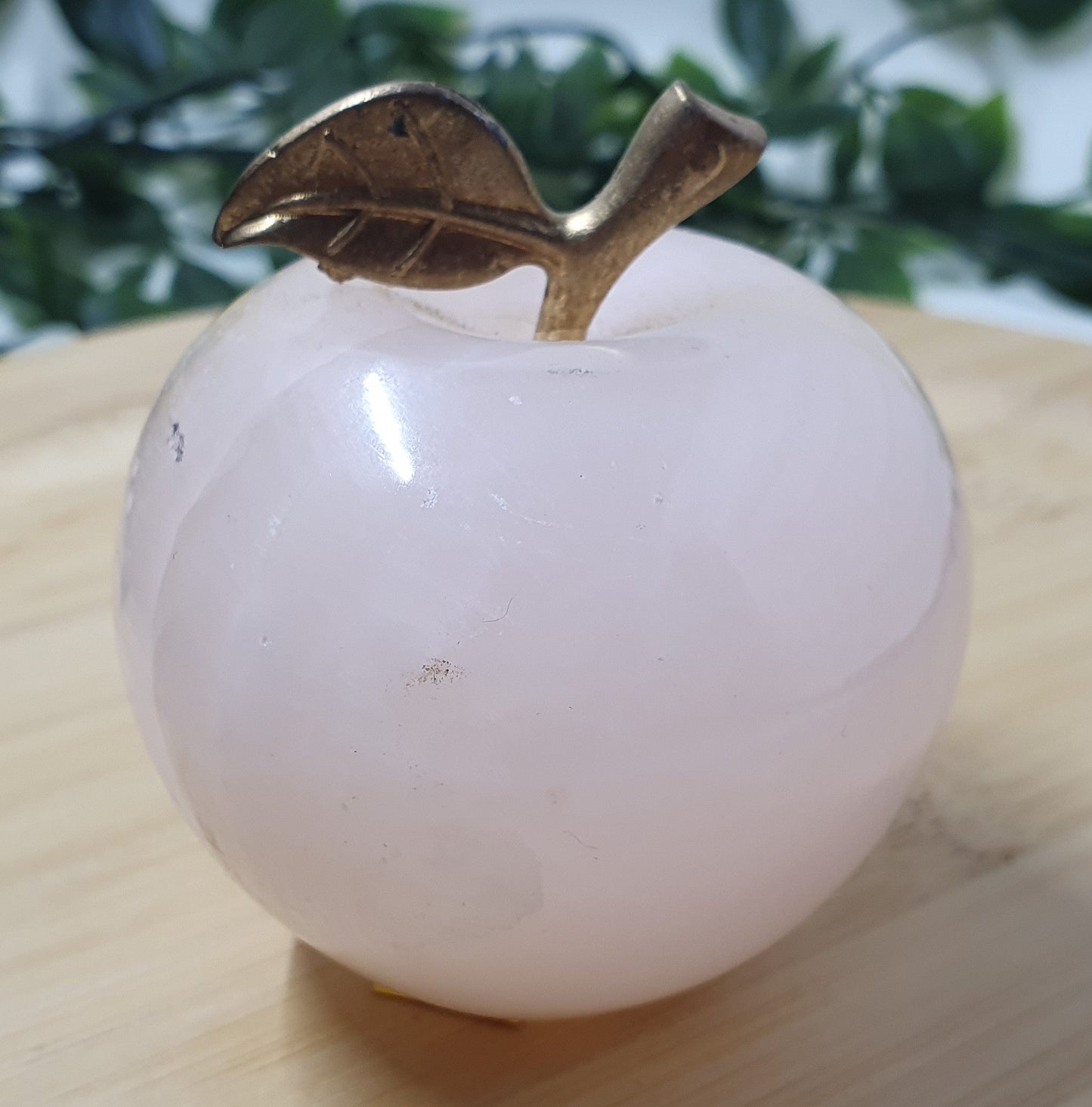 Apples Carvings