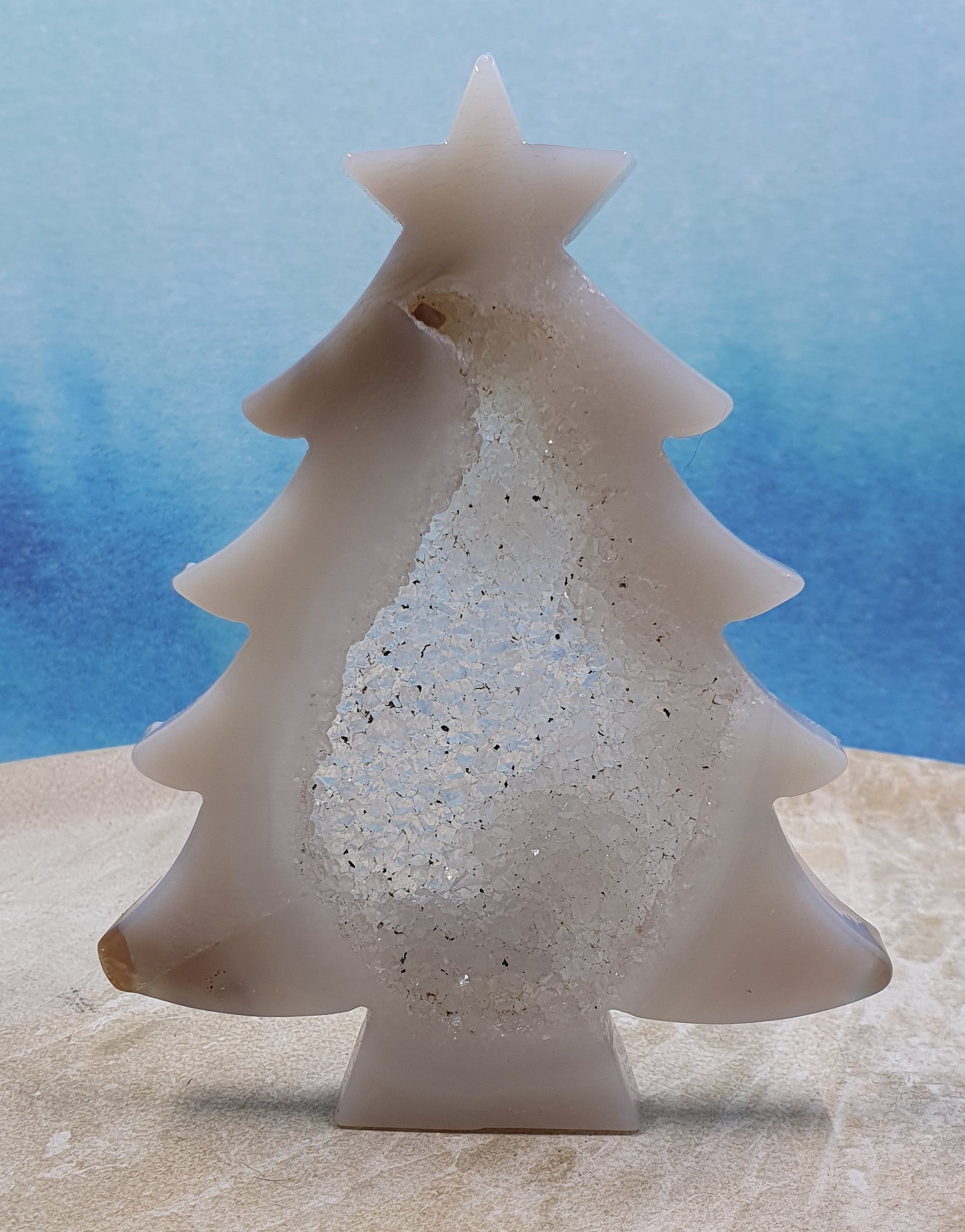 Druzy Agate Christmas Tree Carving #1