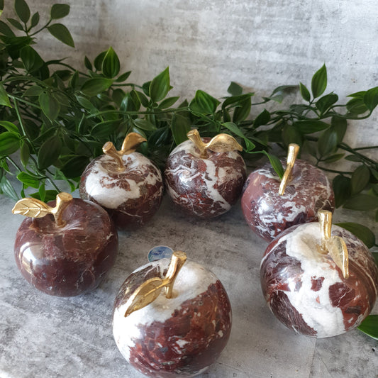 Red Onyx Apples