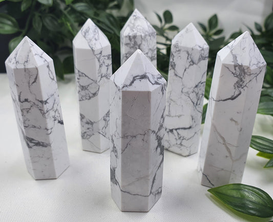 Howlite Points