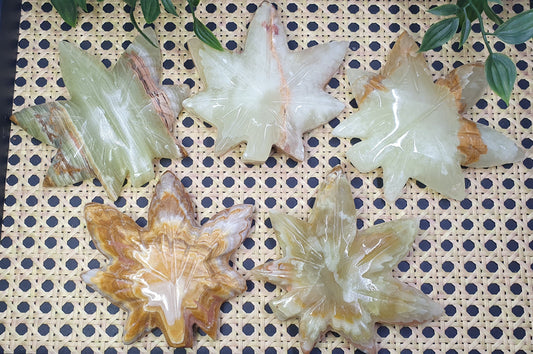 Green Onyx Leaf Carvings
