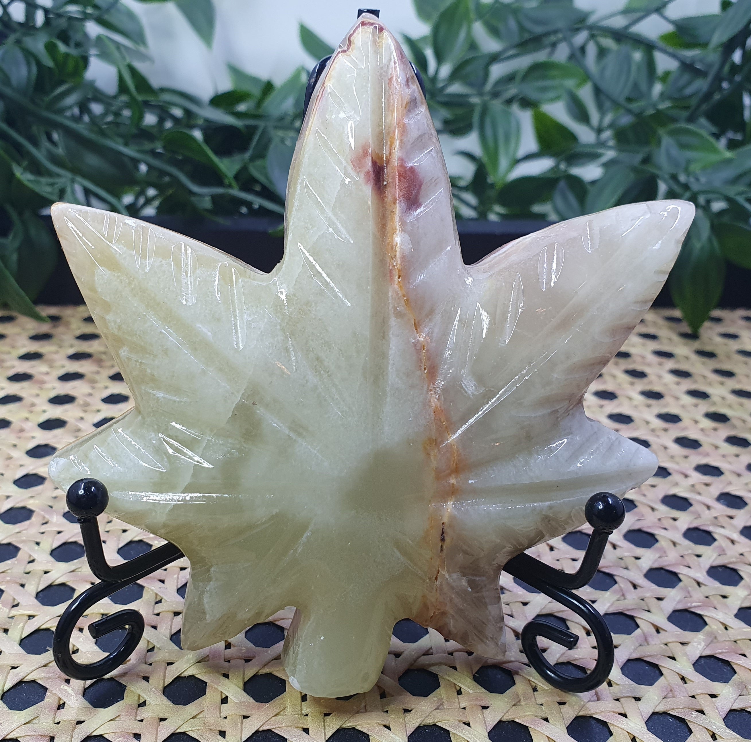 Green Onyx Leaf Carvings